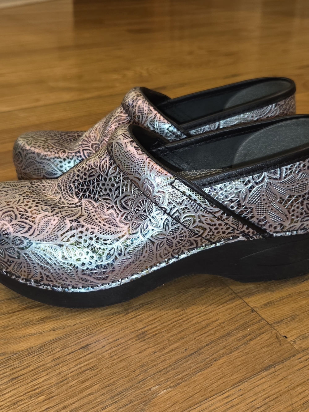 Dansko XP 2.0 Leather Clog in Lacy